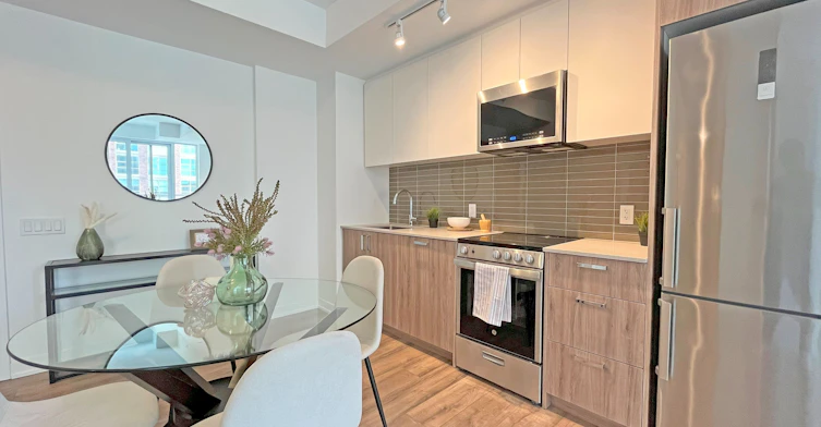527-1787 St.Clair Avenue W, Toronto, ON, M6N 0B7 - 4