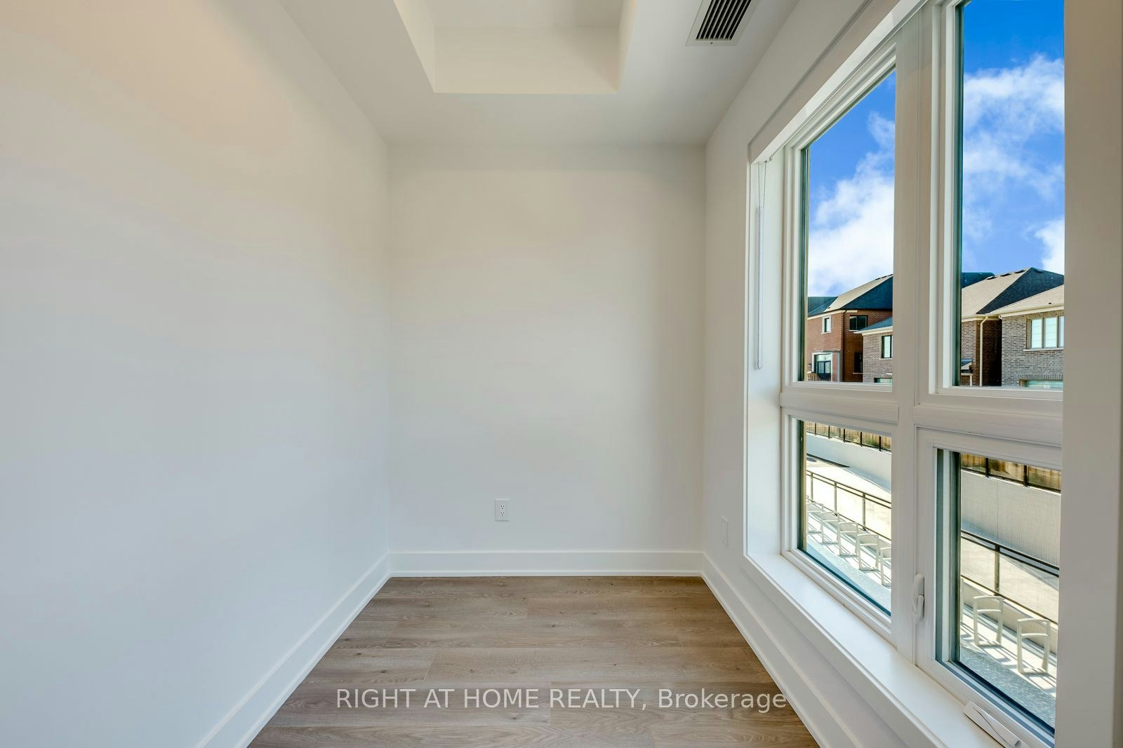 221-3008 William Cutmore Boulevard, Oakville, ON, L6H 8E7 - 13