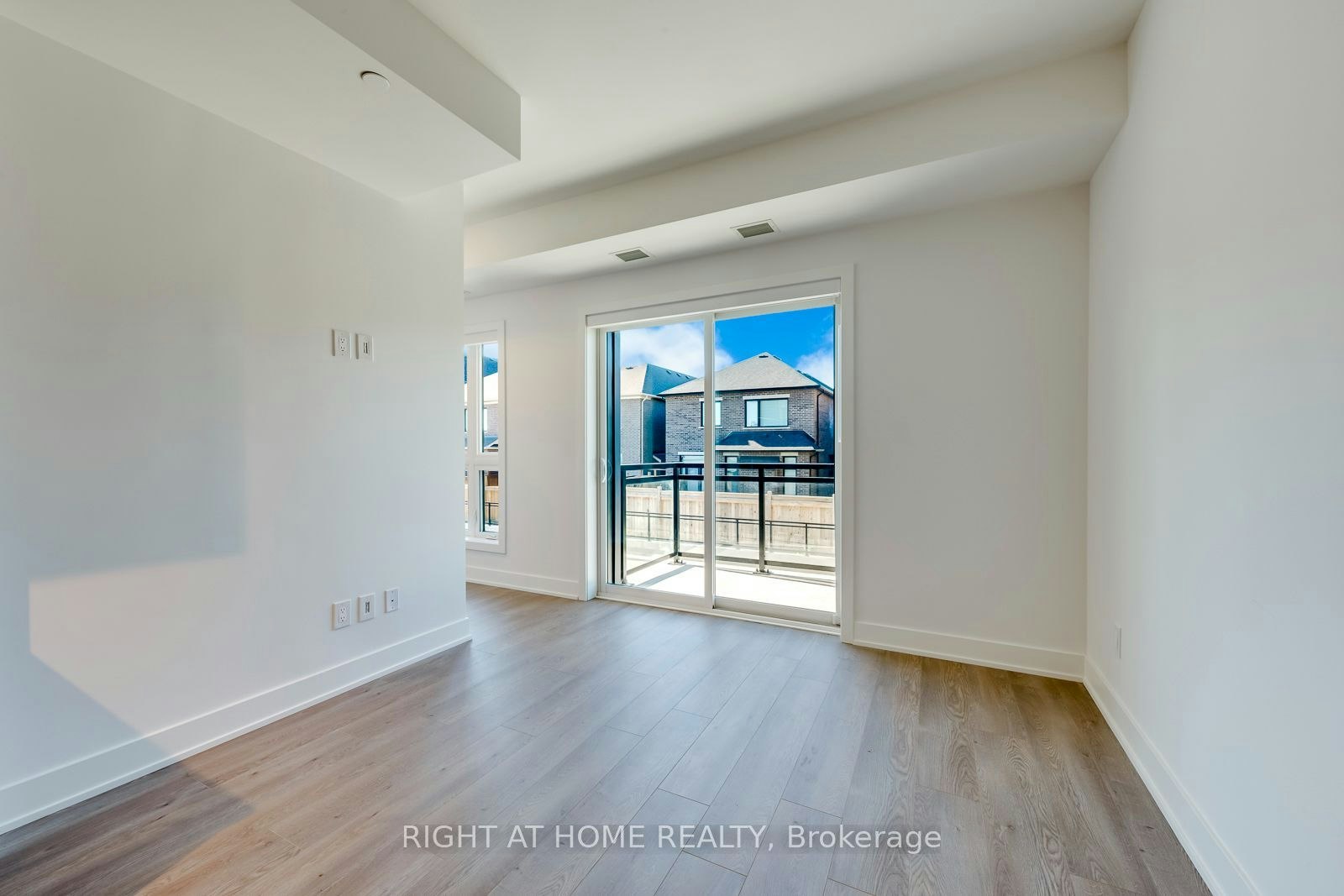 221-3008 William Cutmore Boulevard, Oakville, ON, L6H 8E7 - 8