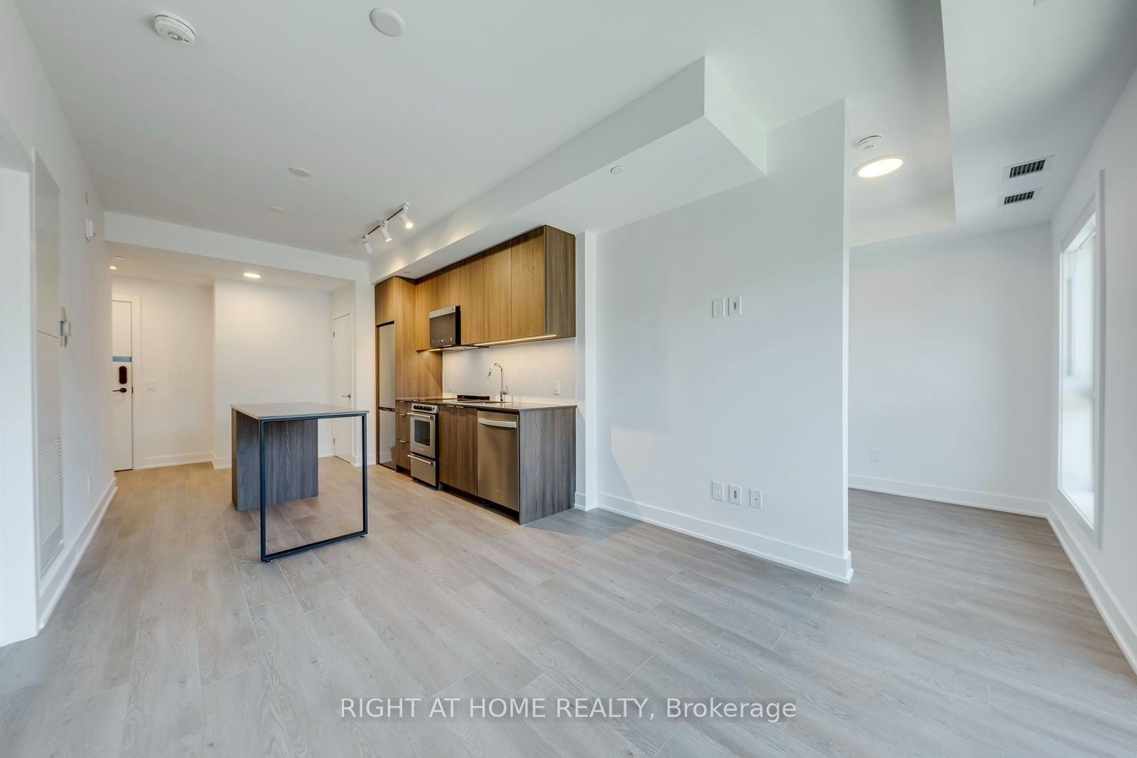 221-3008 William Cutmore Boulevard, Oakville, ON, L6H 8E7 - 12