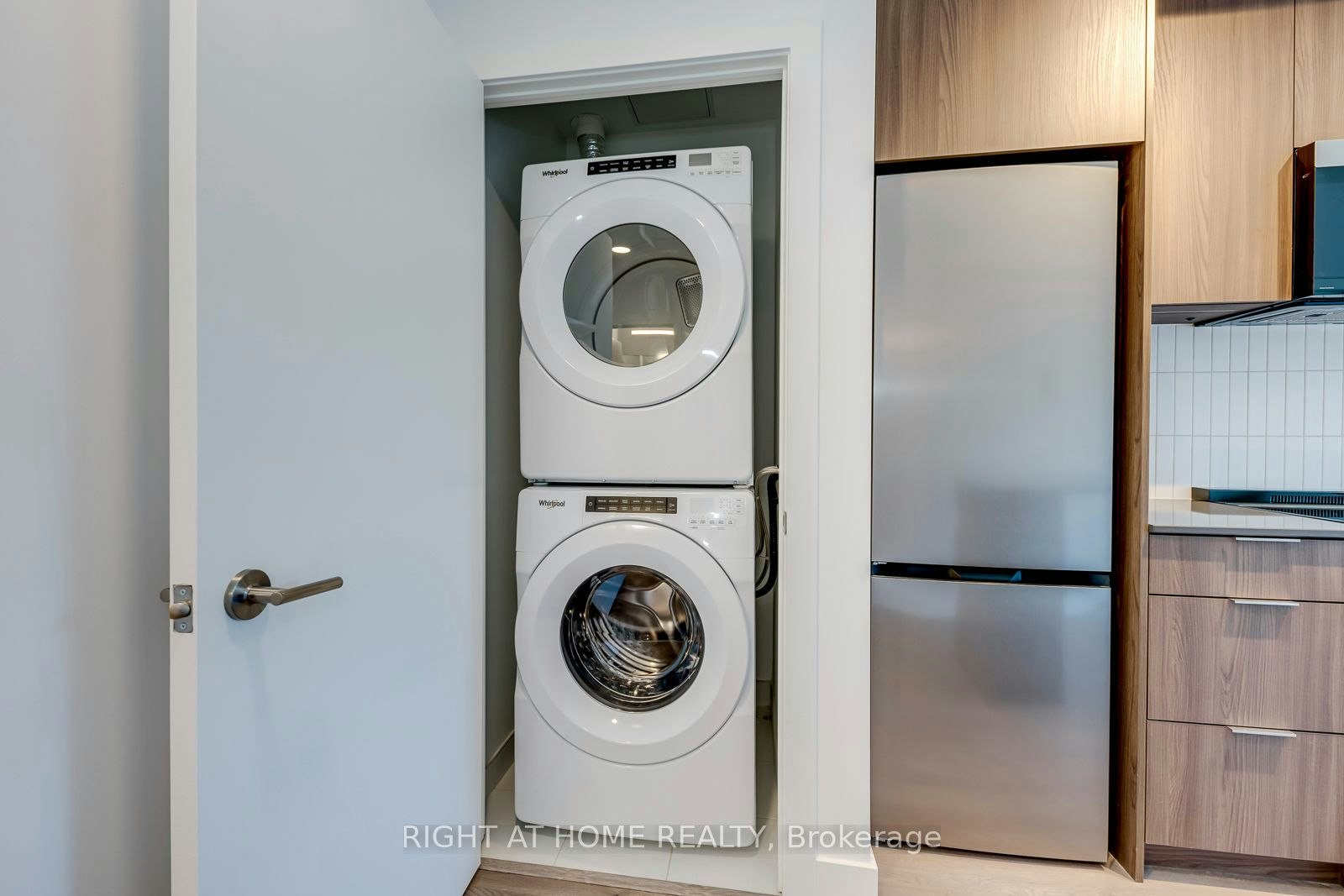 221-3008 William Cutmore Boulevard, Oakville, ON, L6H 8E7 - 20
