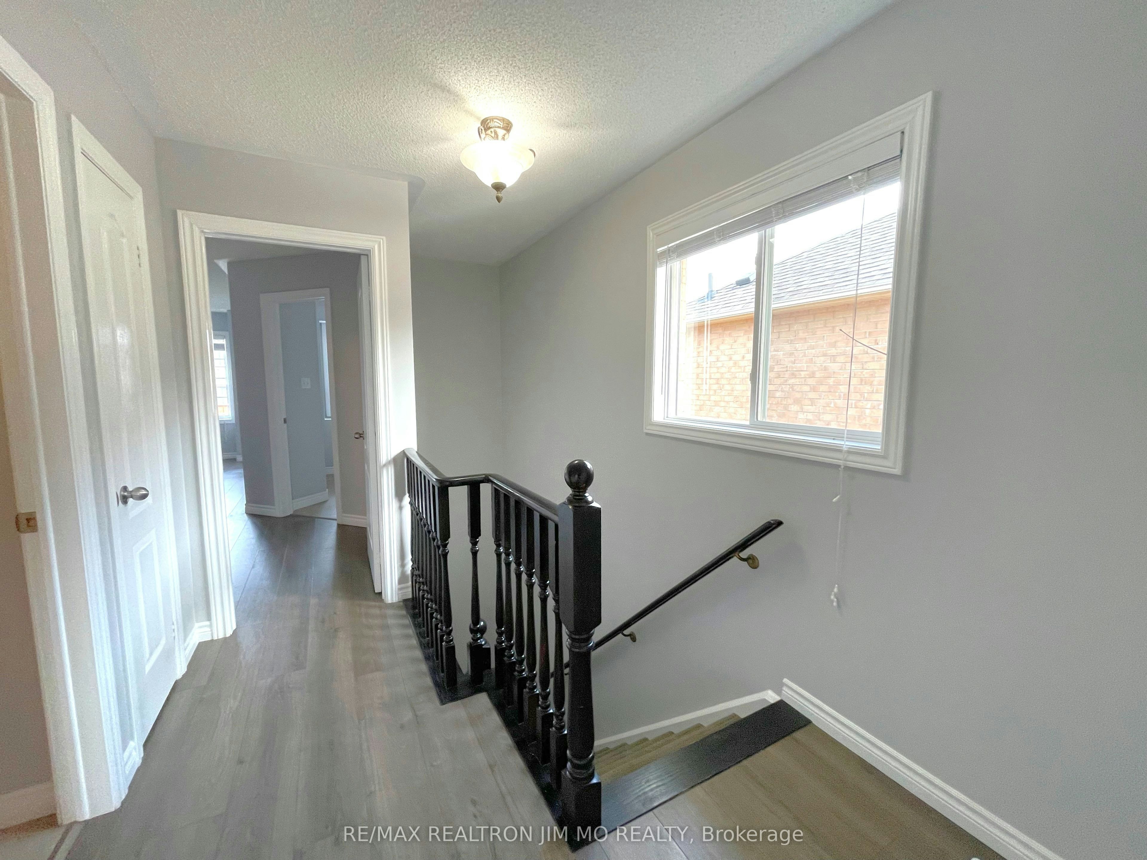2272 Hummingbird Way, Oakville, ON, L6M 4B1 - 10