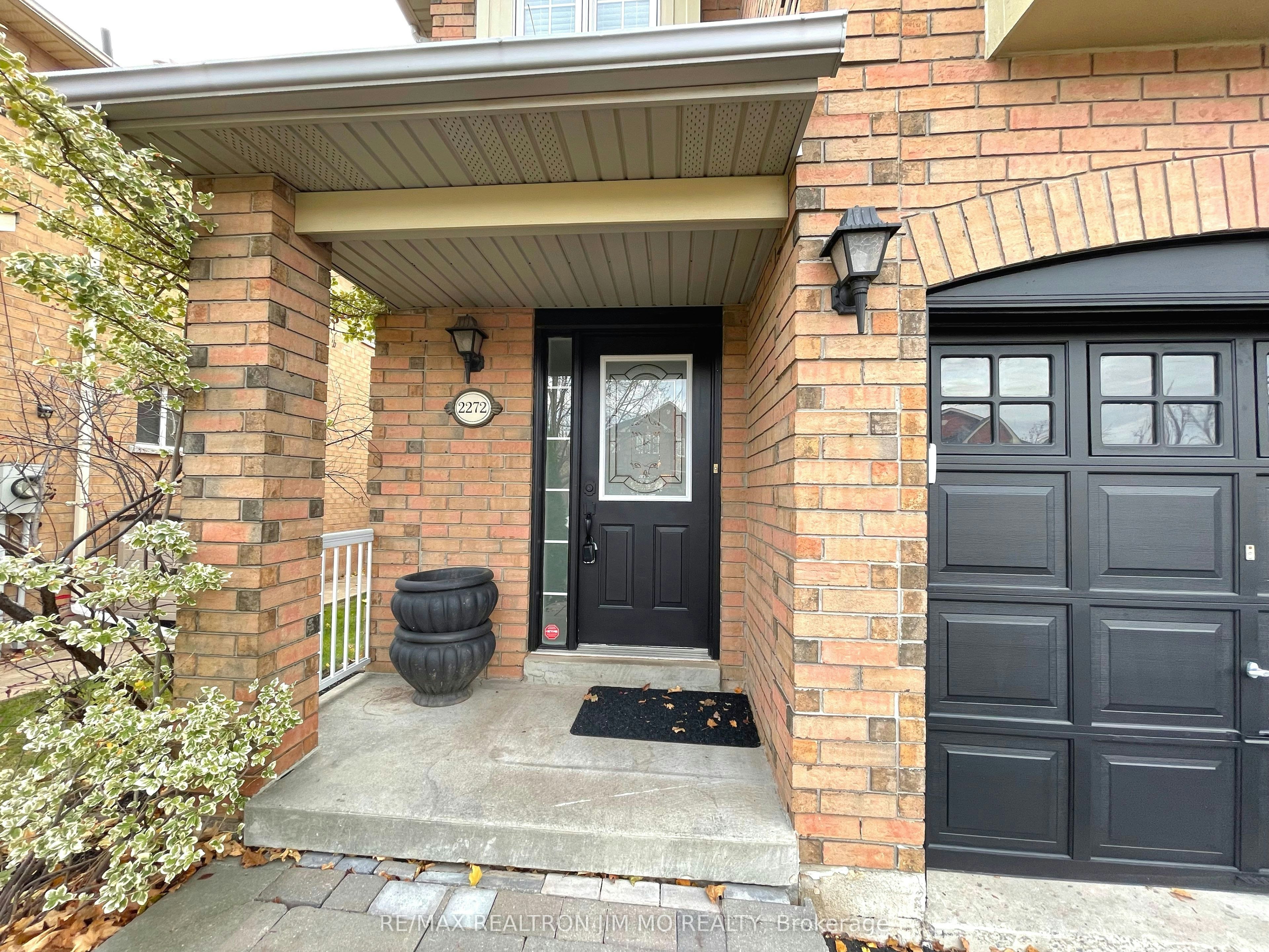 2272 Hummingbird Way, Oakville, ON, L6M 4B1 - 2