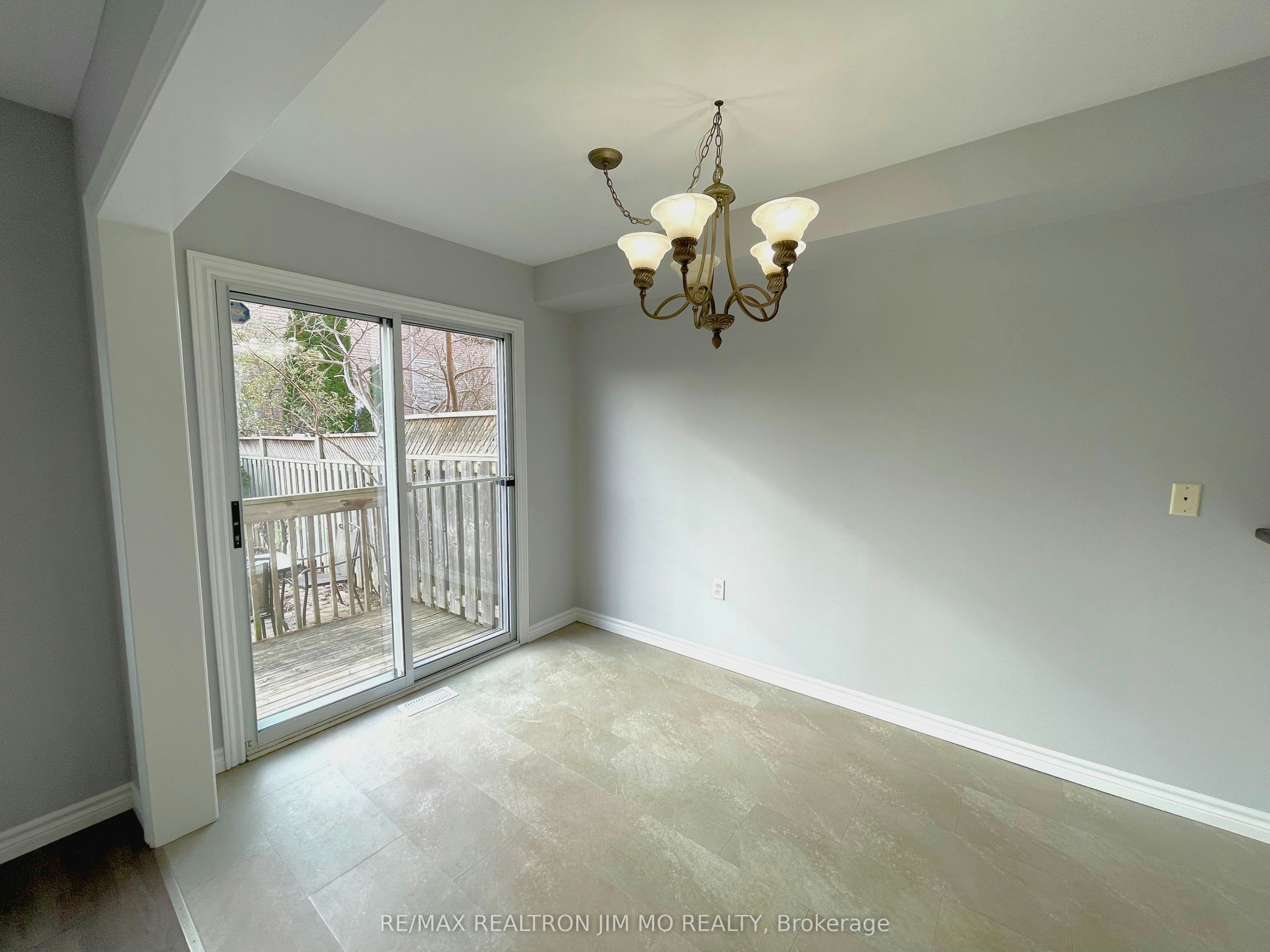 2272 Hummingbird Way, Oakville, ON, L6M 4B1 - 9