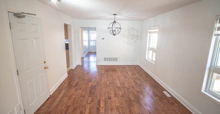 43 Luella Crescent, Brampton, ON, L7A 3H8 - 4