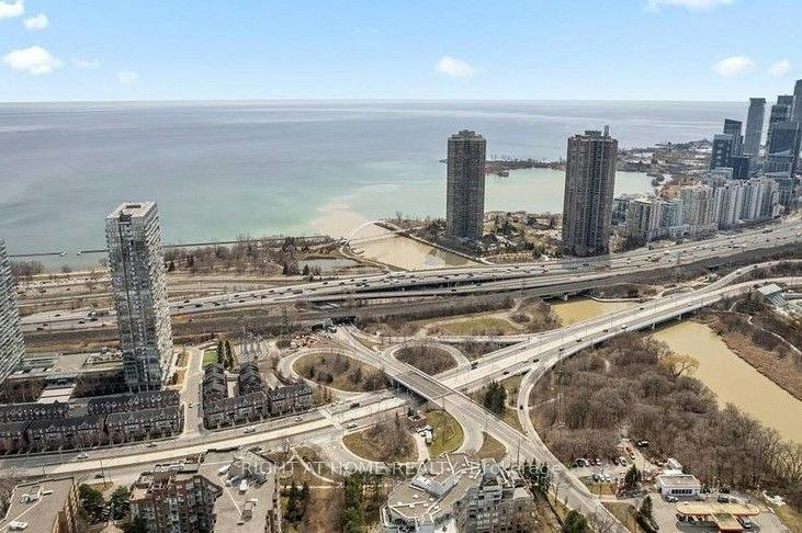 3313-105 The Queens Way, Toronto, ON, M6S 5B5 - 20