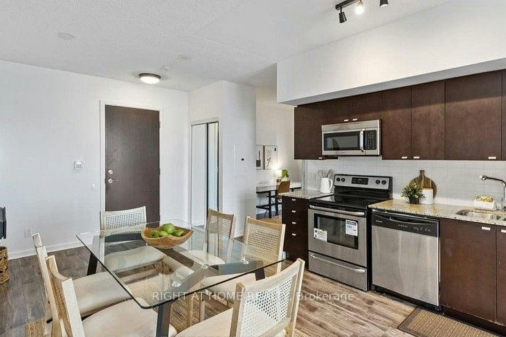 3313-105 The Queens Way, Toronto, ON, M6S 5B5 - 7