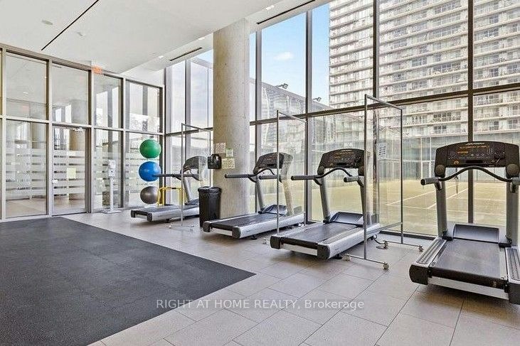 3313-105 The Queens Way, Toronto, ON, M6S 5B5 - 21