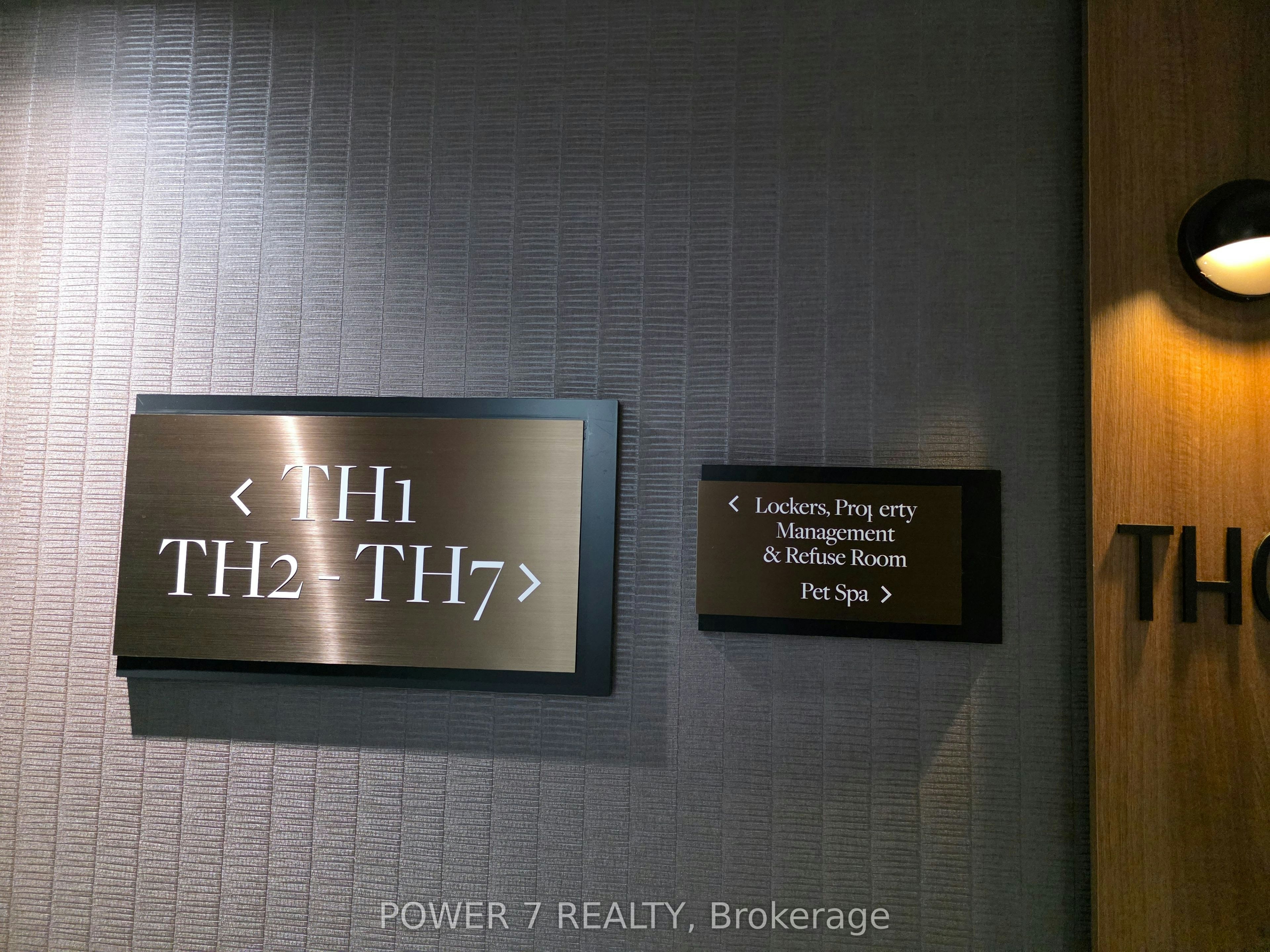 1001-21 Park Street E, Mississauga, ON, L5G 1L7 - 31