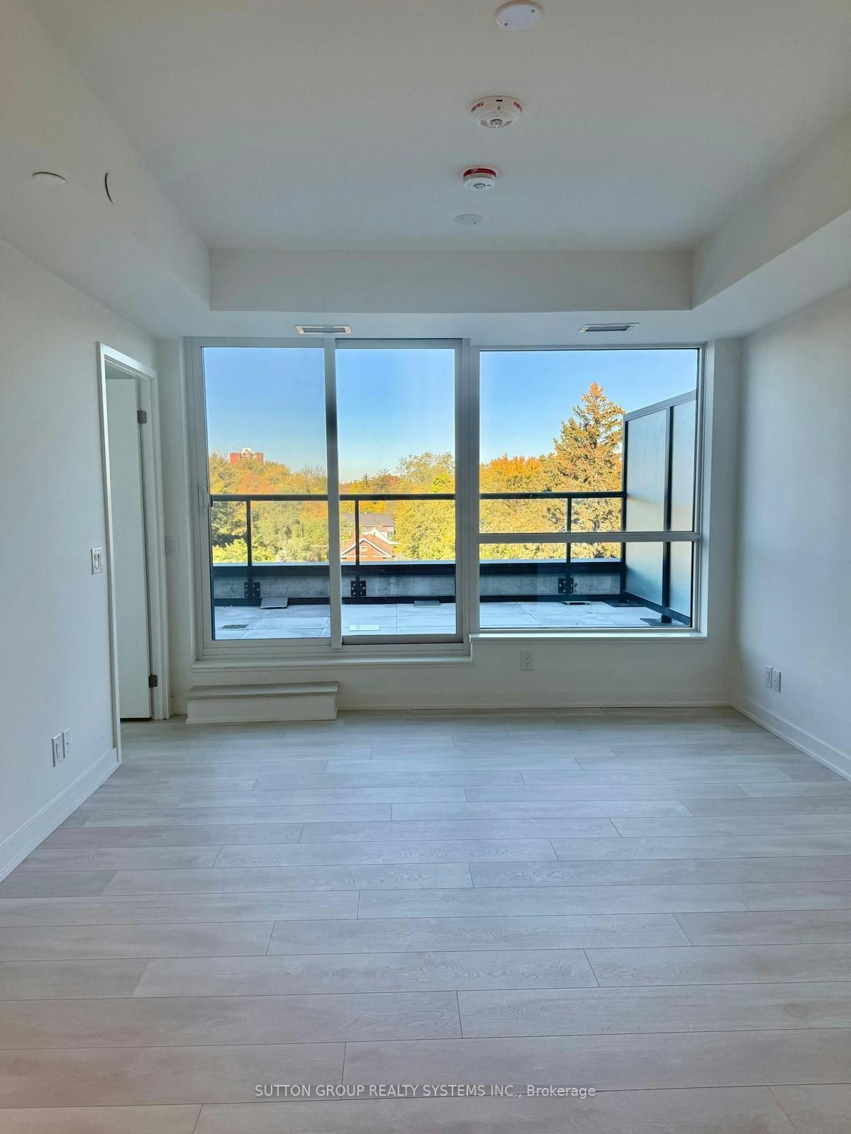 609-1381 Lakeshore Road E, Mississauga, ON, L5E 1G6 - 14