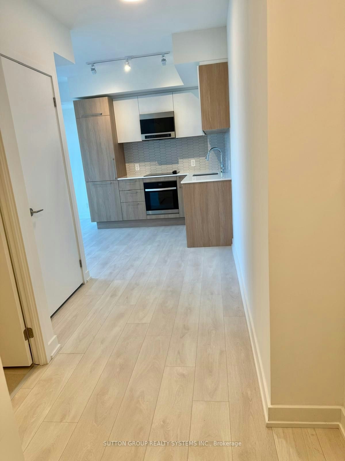 609-1381 Lakeshore Road E, Mississauga, ON, L5E 1G6 - 10