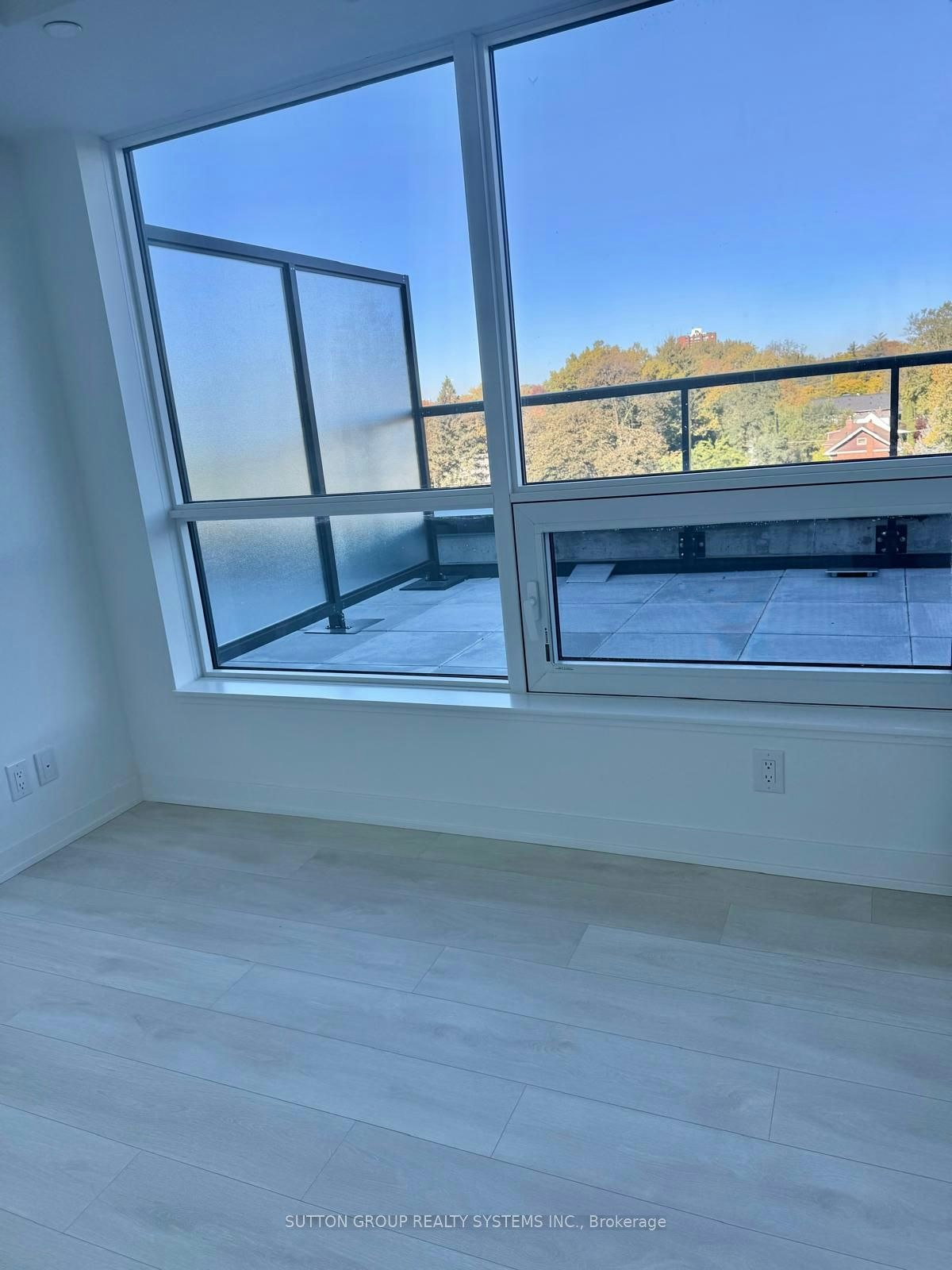 609-1381 Lakeshore Road E, Mississauga, ON, L5E 1G6 - 18