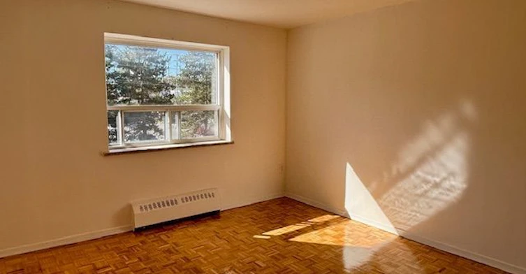 308-3151 Jaguar Valley Drive, Mississauga, ON, L5A 2H9 - 5