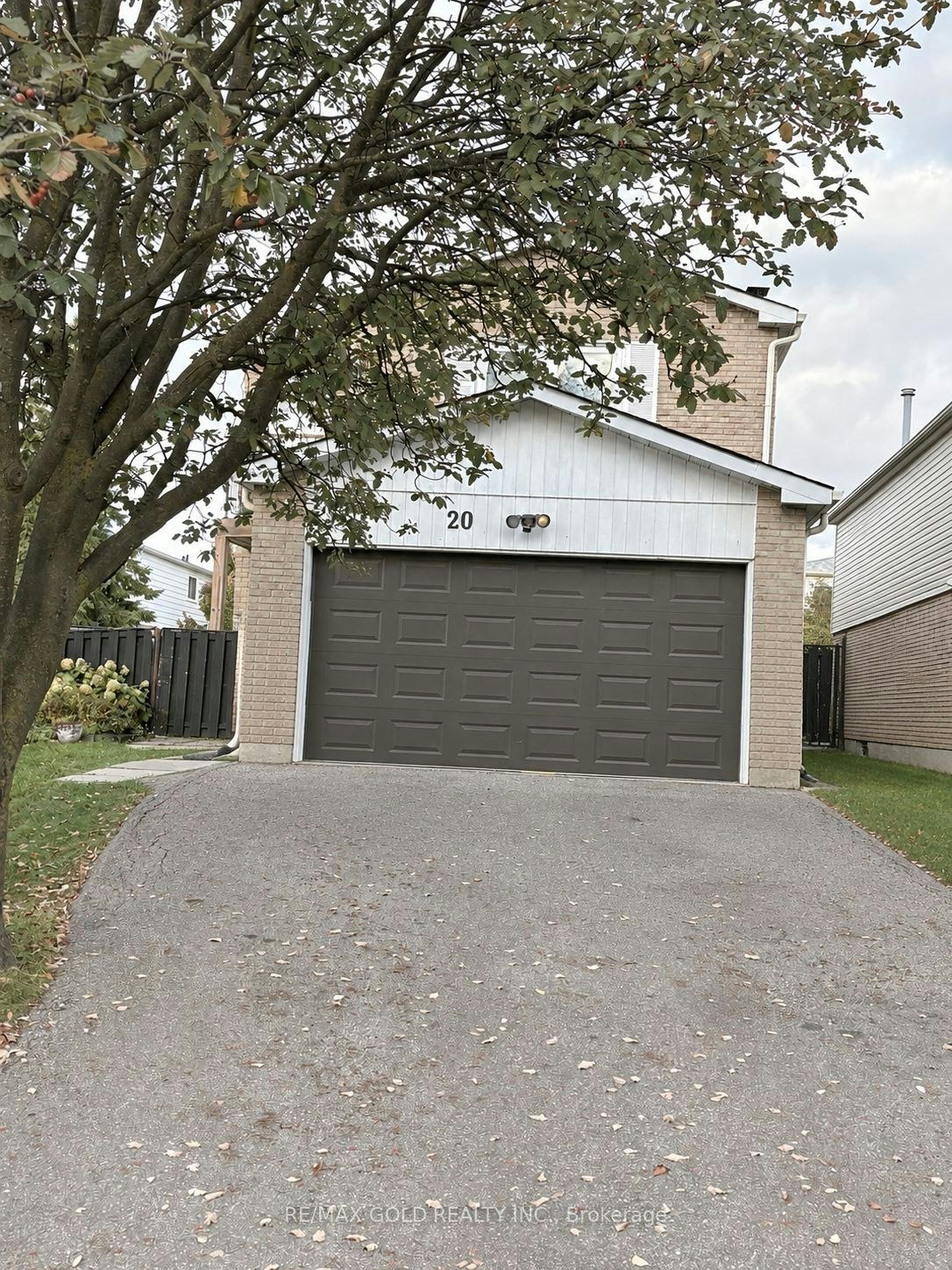 20 Sifton Place S, Brampton, ON, L6Y 2N8