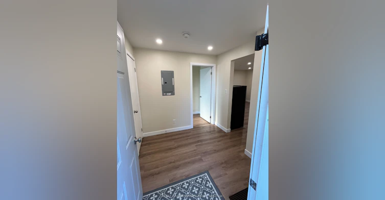 Main-2 Harold Street, Toronto, ON, M8Z 3R3 - 6