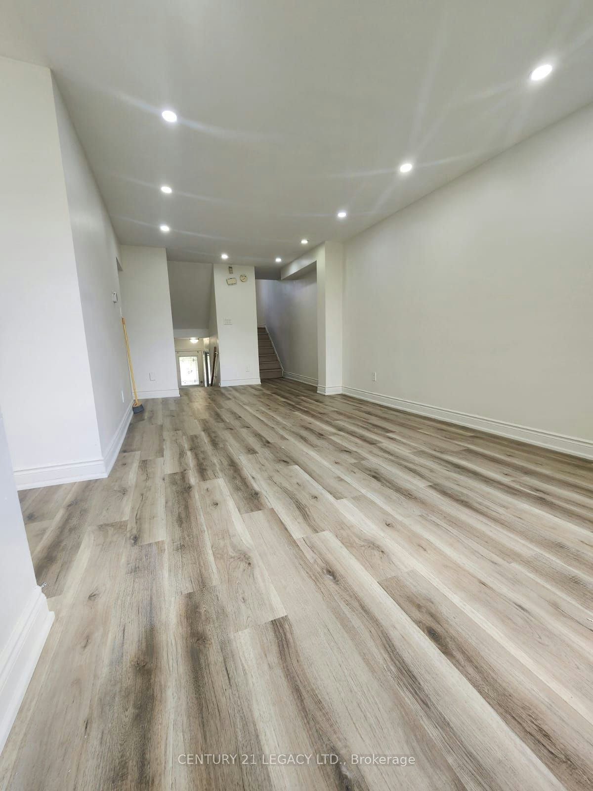 52 Rusthall Way, Brampton, ON, L6V 3R6 - 4