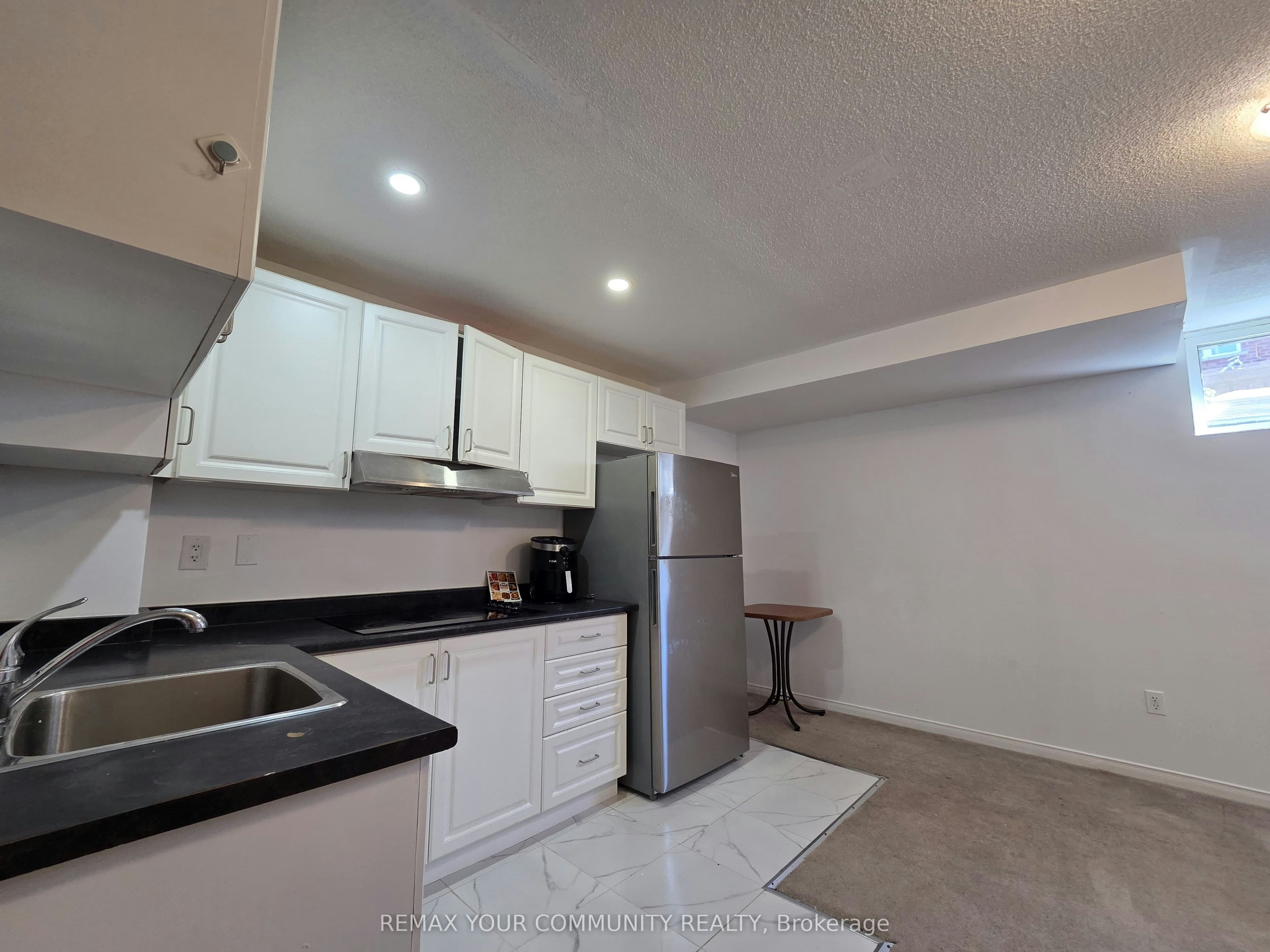 Basement-510 Downes Jackson Heights, Milton, ON, L9T 8W2 - 3