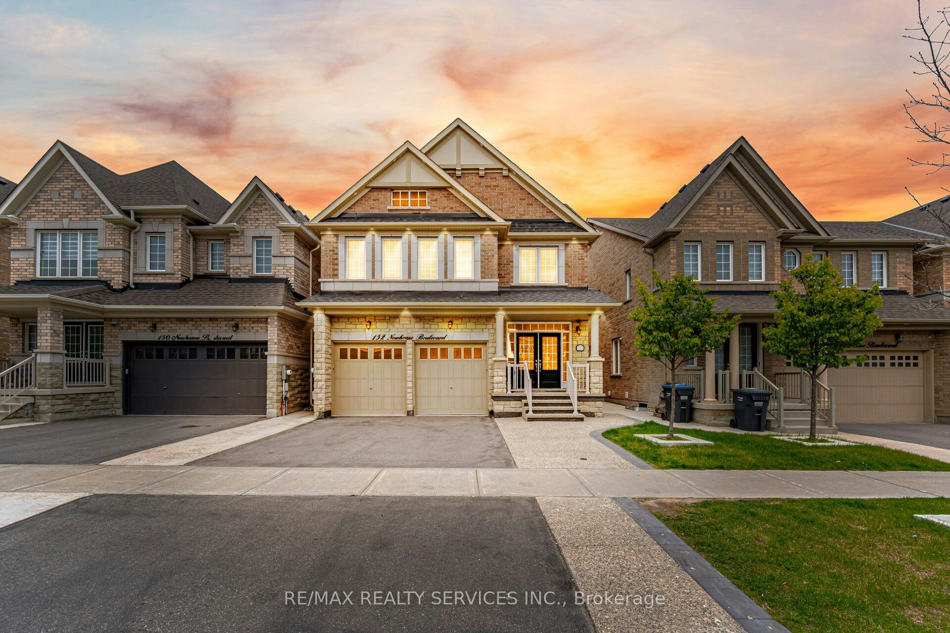 152 Newhouse Boulevard, Caledon, ON, L7C 4E1