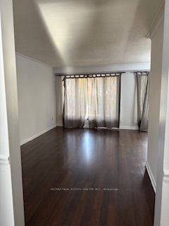 416 Lees Lane, Oakville, ON, L6L 4S7 - 3