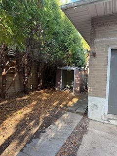 416 Lees Lane, Oakville, ON, L6L 4S7 - 38
