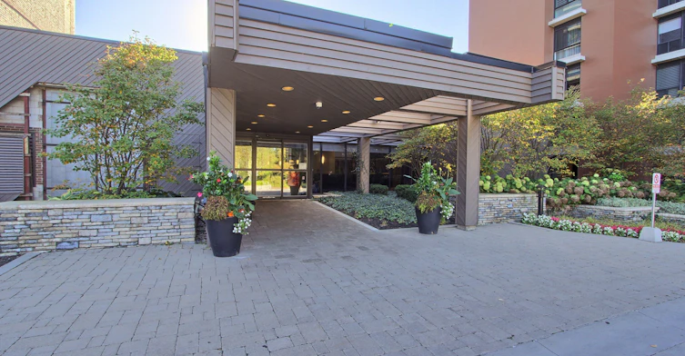 103-1400 Dixie Road, Mississauga, ON, L5E 3E1 - 3