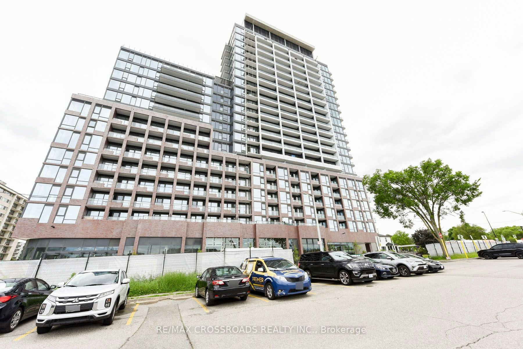 1902-28 Ann Street, Mississauga, ON, L5G 0E1 - 2