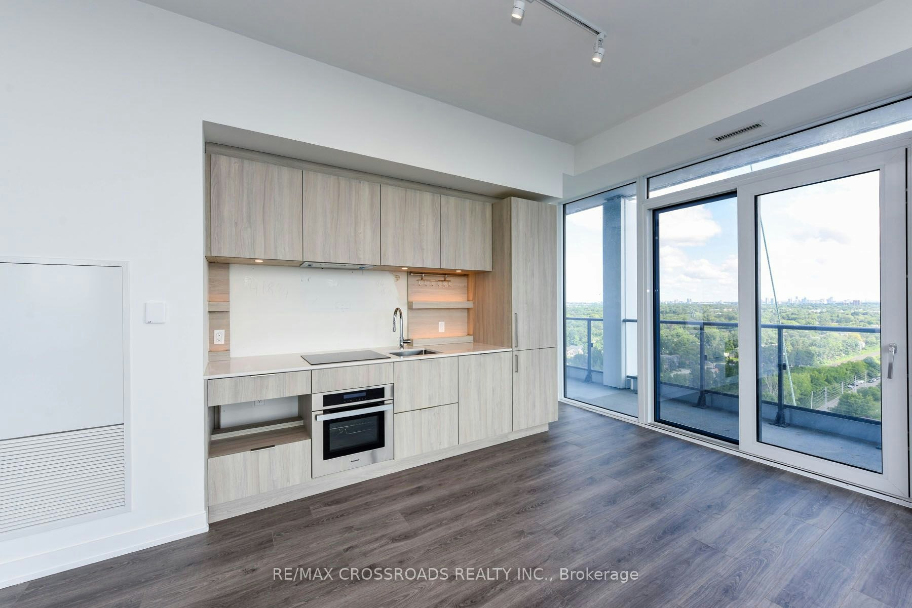 1902-28 Ann Street, Mississauga, ON, L5G 0E1 - 17
