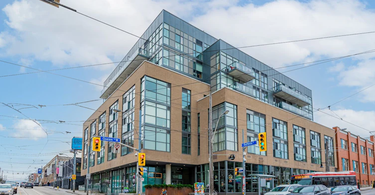 304-1205 Queen Street W, Toronto, ON, M6K 0B9