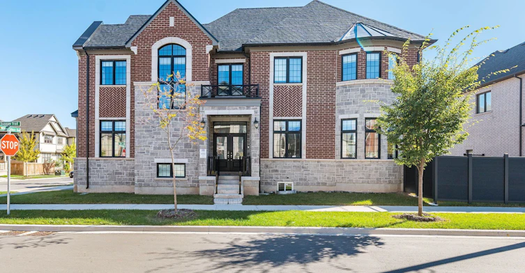 3002 Duggan Trail, Oakville, ON, L6H 7W9