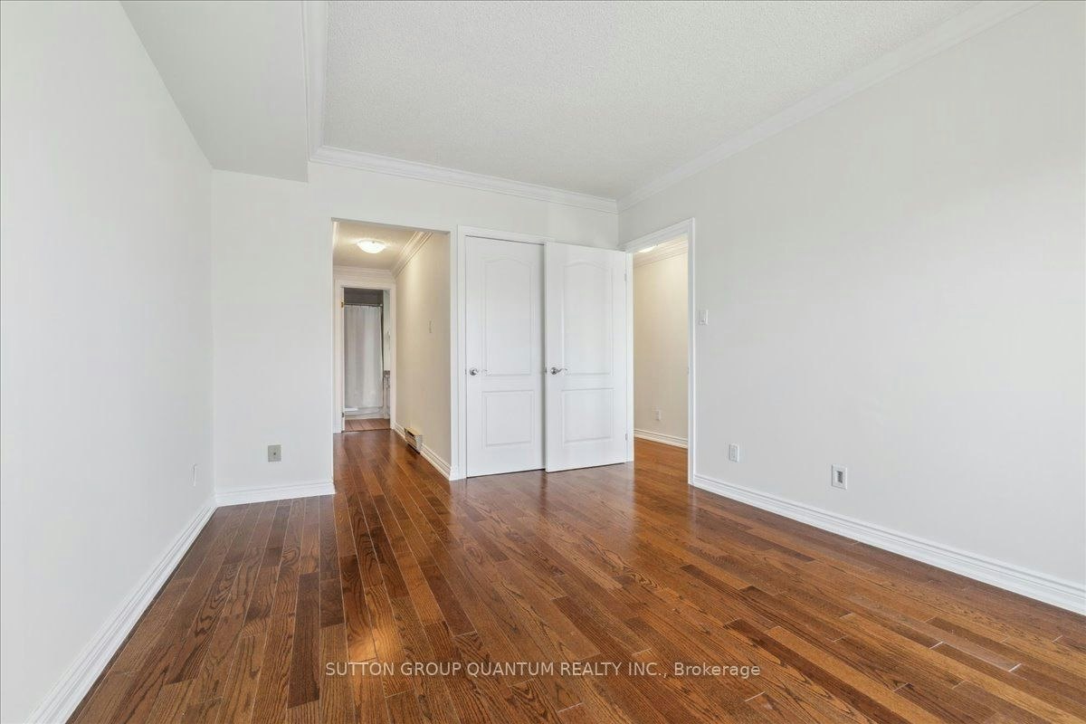 401-151 Robinson Street, Oakville, ON, L6J 7N3 - 21