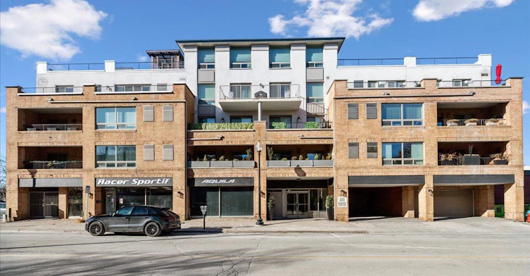 401-151 Robinson Street, Oakville, ON, L6J 7N3 - 2
