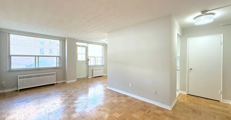 108-145 Jameson Avenue, Toronto, ON, M6K 2X4