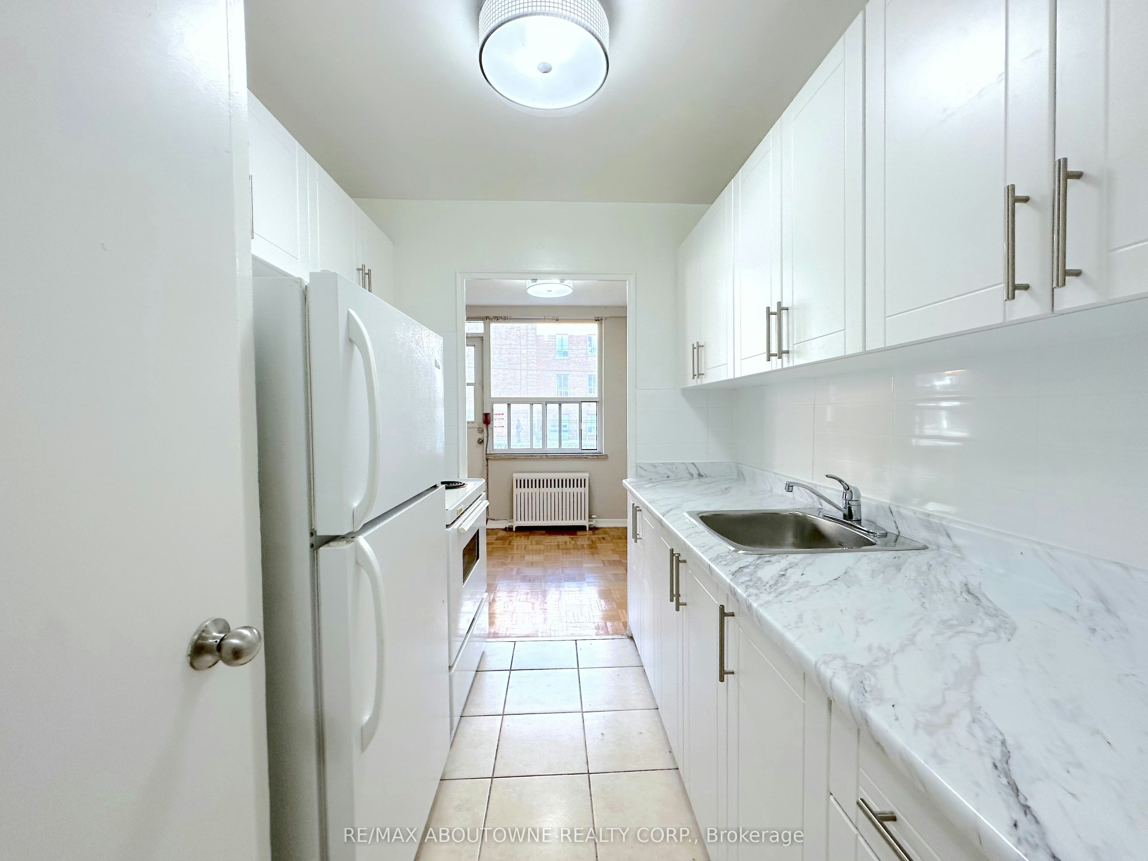 108-145 Jameson Avenue, Toronto, ON, M6K 2X4 - 7