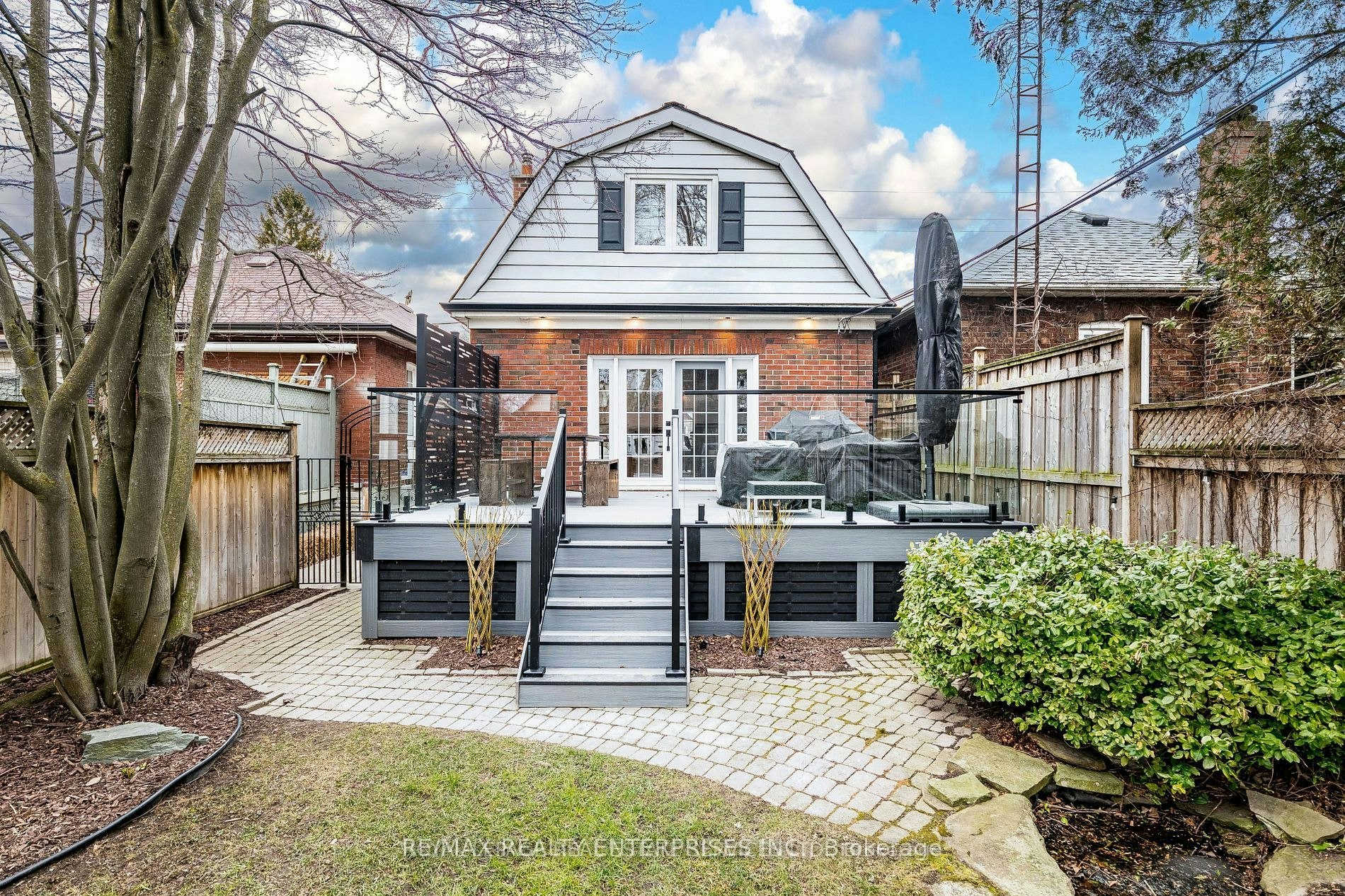 Upper Level-32 Seventh Street, Toronto, ON, M8V 3B2 - 11