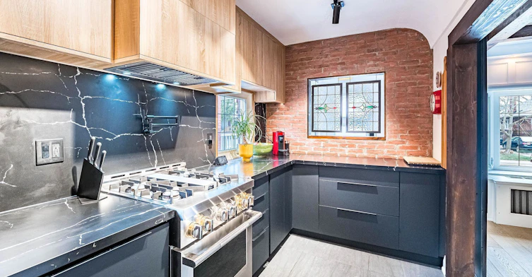 Upper Level-32 Seventh Street, Toronto, ON, M8V 3B2 - 6