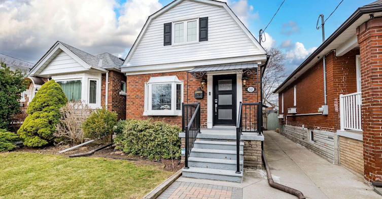 Upper Level-32 Seventh Street, Toronto, ON, M8V 3B2 - 2