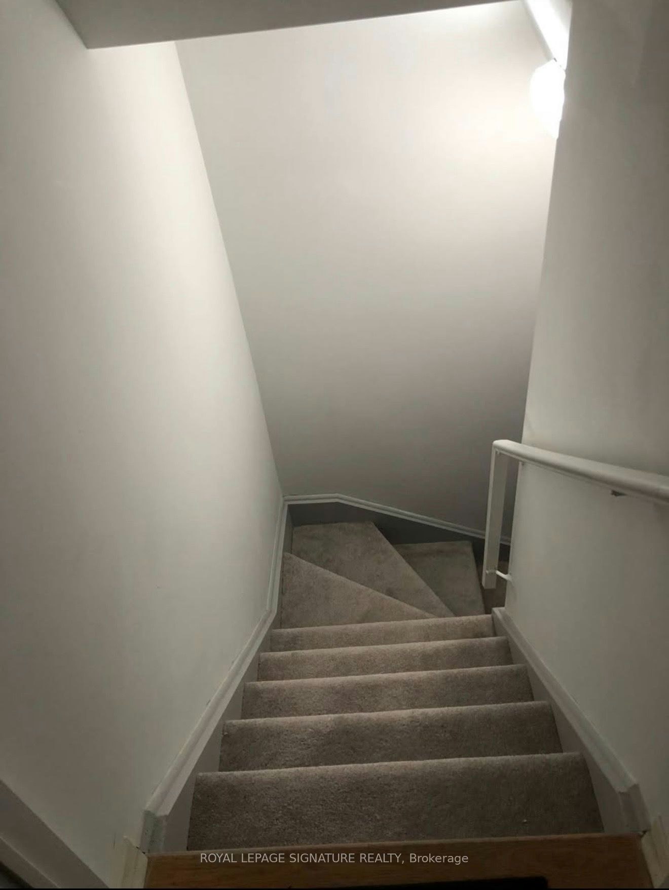 3011 Mission Hill Drive, Mississauga, ON, L5M 0B8 - 8