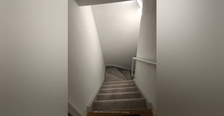 3011 Mission Hill Drive, Mississauga, ON, L5M 0B8 - 8