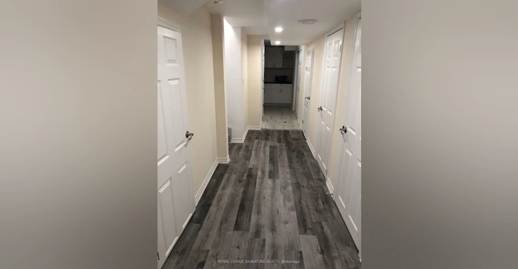 3011 Mission Hill Drive, Mississauga, ON, L5M 0B8 - 6