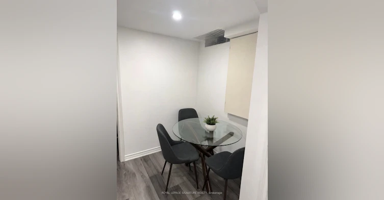 3011 Mission Hill Drive, Mississauga, ON, L5M 0B8 - 2