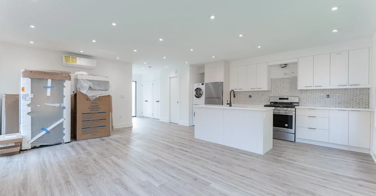 GRDNSUITE-38 Thirty Third Street, Toronto, ON, M8W 3H1 - 7