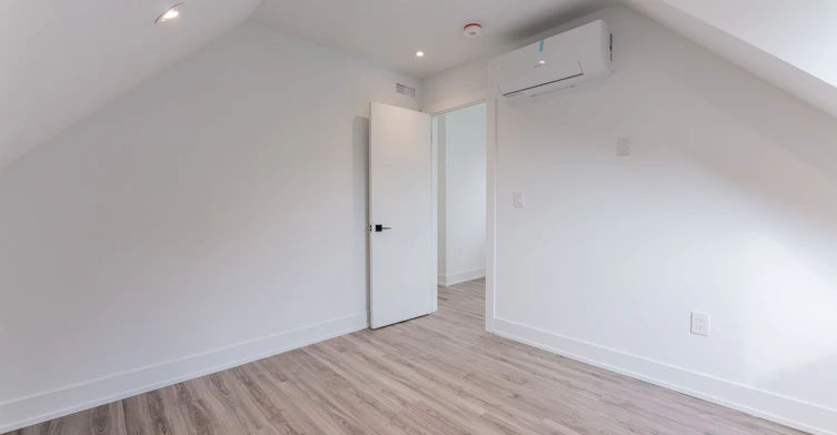 GRDNSUITE-38 Thirty Third Street, Toronto, ON, M8W 3H1 - 17