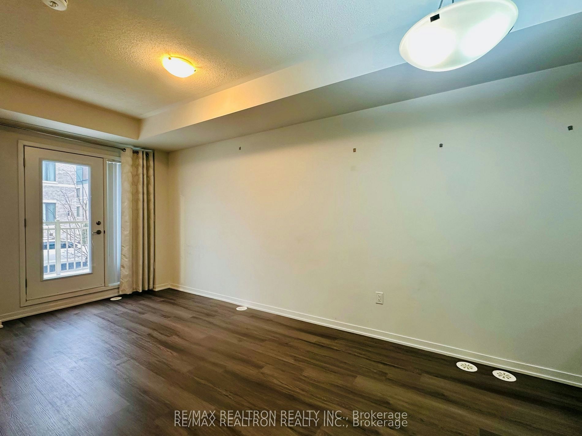 189-10 Lloyd Janes Lane, Toronto, ON, M8V 0J6 - 7