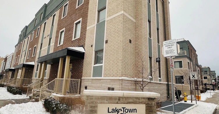 189-10 Lloyd Janes Lane, Toronto, ON, M8V 0J6 - 3