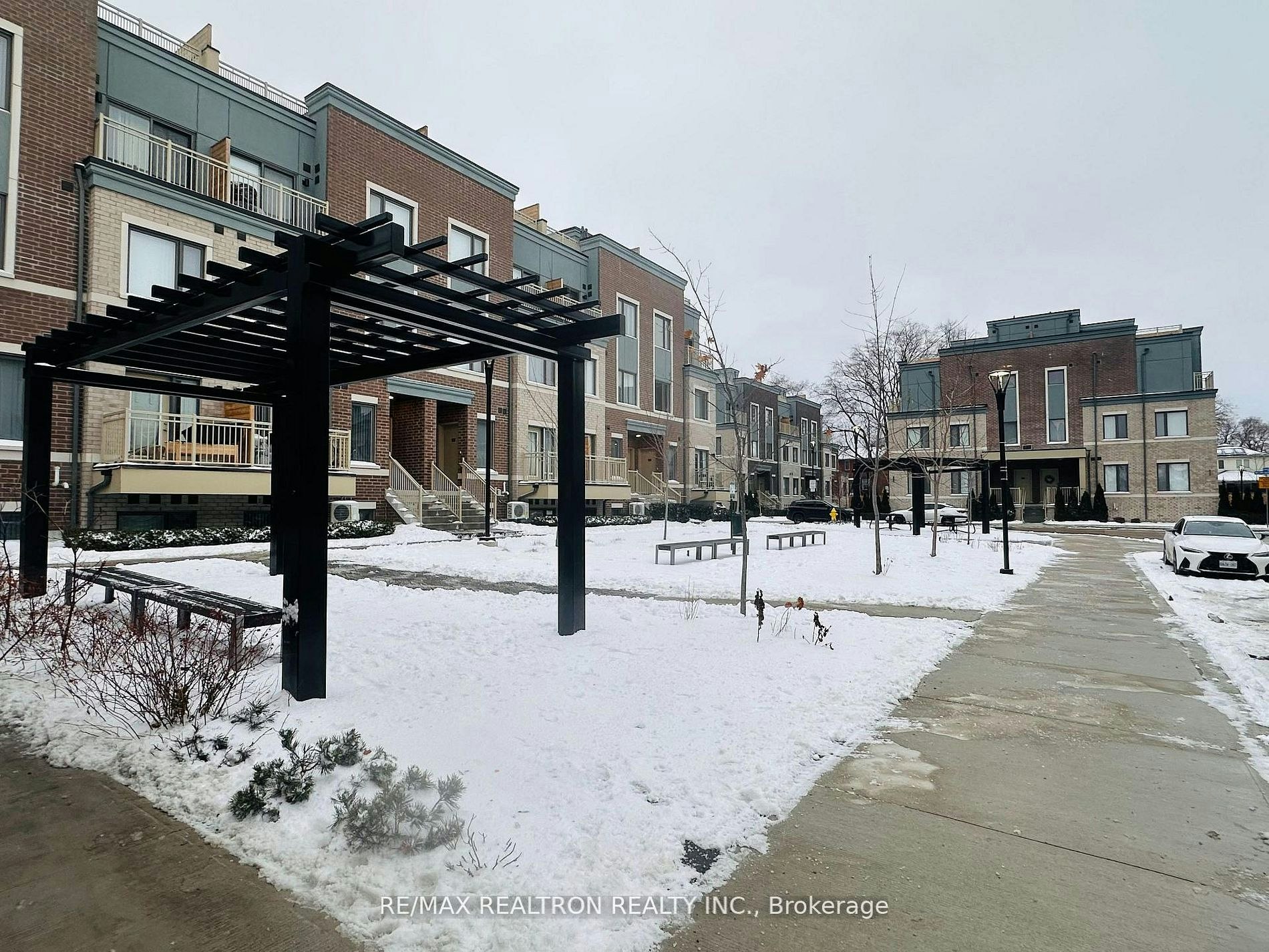 189-10 Lloyd Janes Lane, Toronto, ON, M8V 0J6 - 4