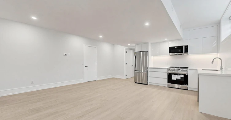 5B-170 Dixon Road, Toronto, ON, M9P 2L8 - 7