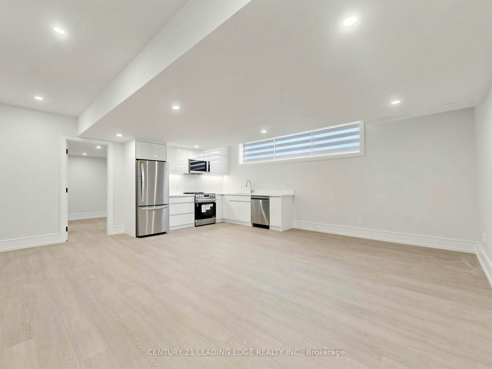 5B-170 Dixon Road, Toronto, ON, M9P 2L8 - 6