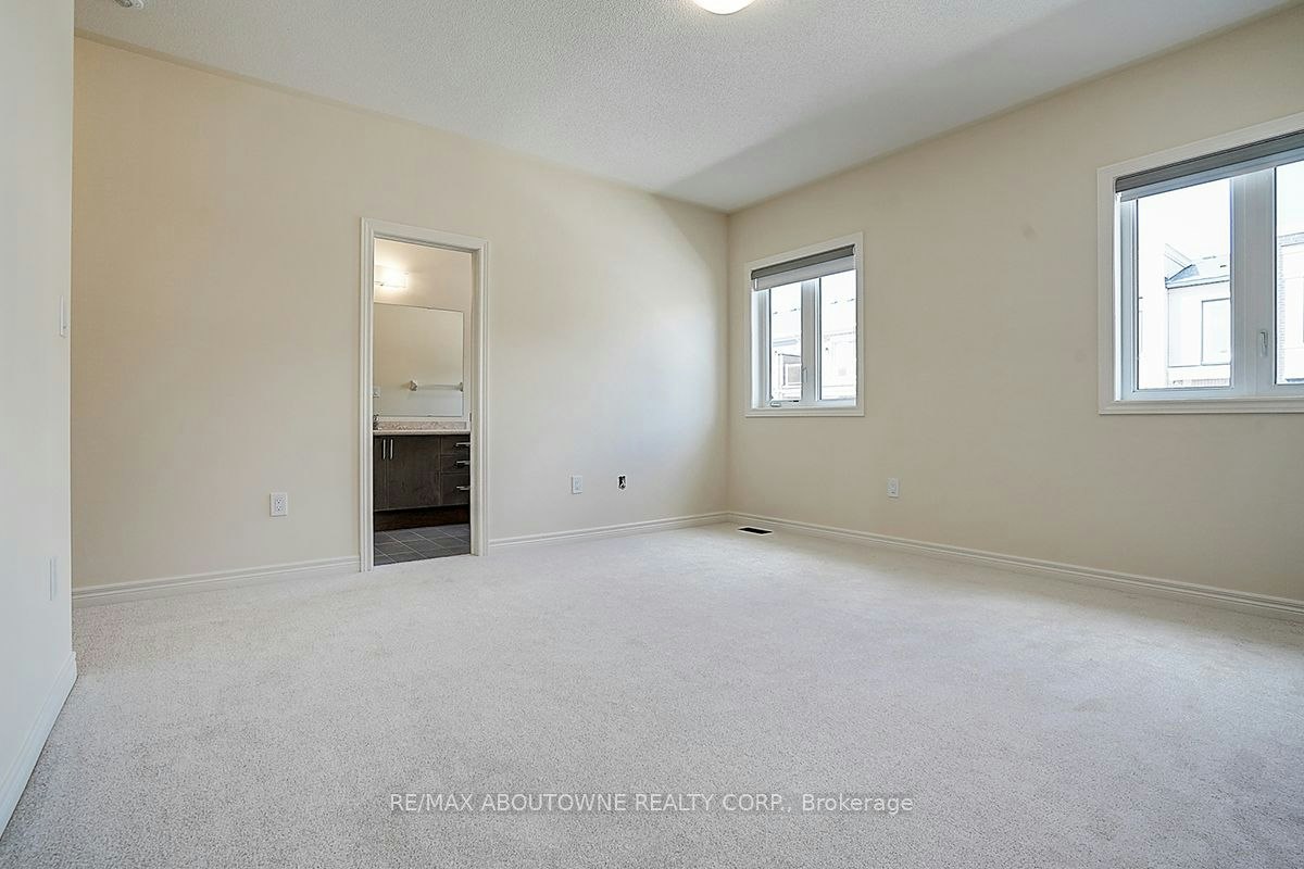 3175 Crystal Drive, Oakville, ON, L6M 0W8 - 32