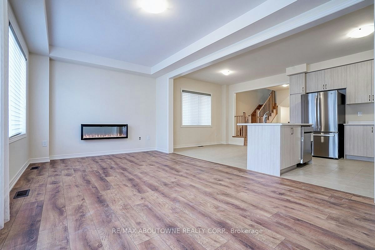 3175 Crystal Drive, Oakville, ON, L6M 0W8 - 18
