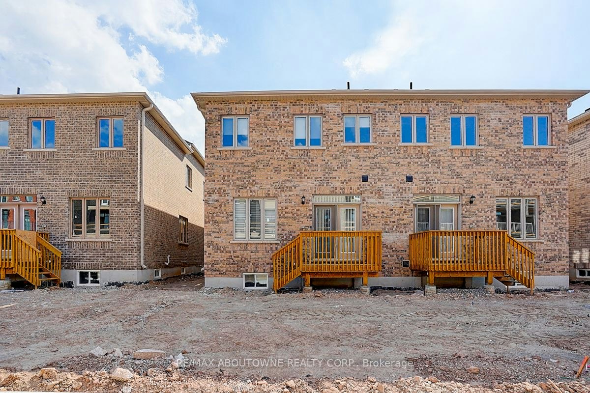 3175 Crystal Drive, Oakville, ON, L6M 0W8 - 40
